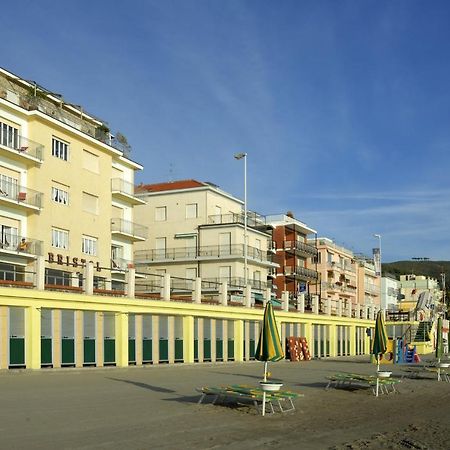 Hotel Bristol Laigueglia Esterno foto