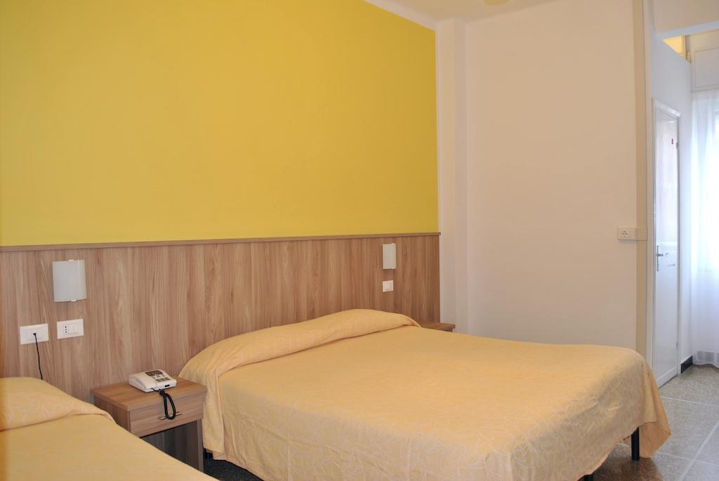 Hotel Bristol Laigueglia Camera foto