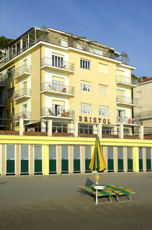Hotel Bristol Laigueglia Esterno foto