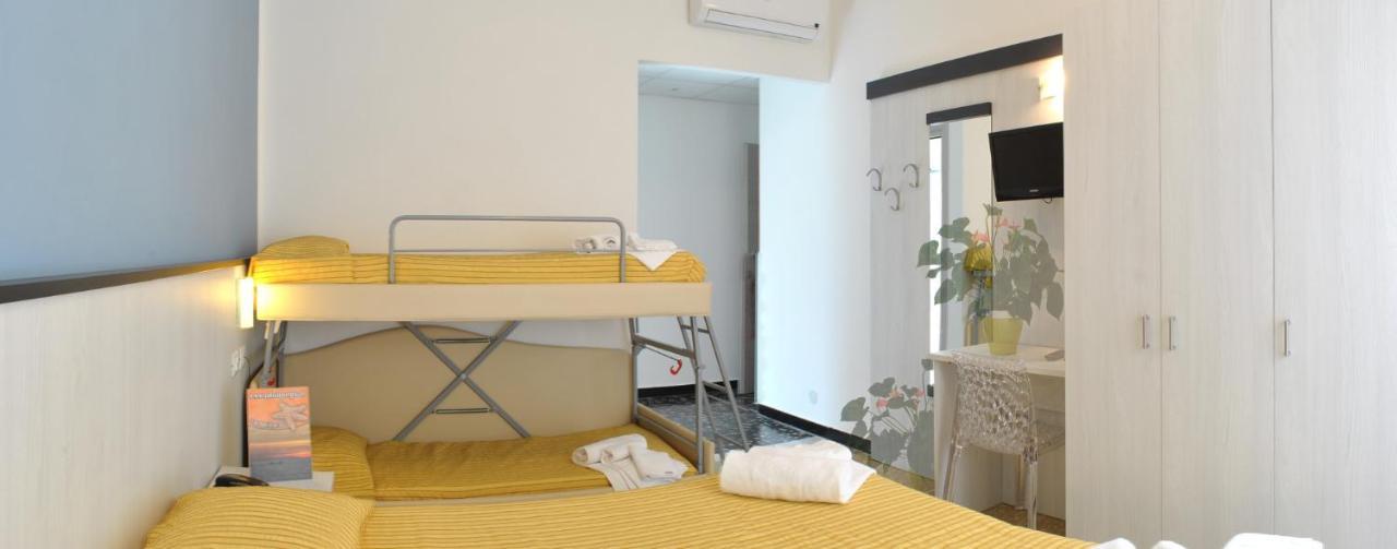 Hotel Bristol Laigueglia Esterno foto